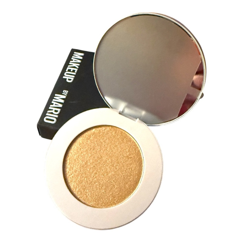 Makeup By Mario soft glow highlighter in the color golden NIB Women’s makeup